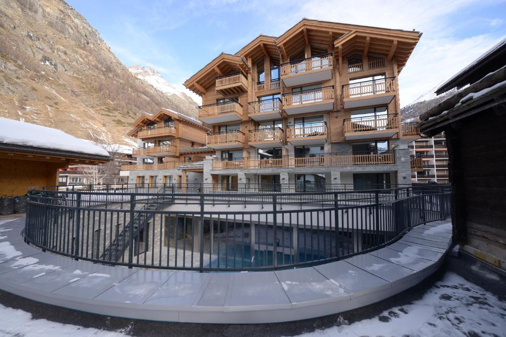 Hotel Alpenhotel Fleurs De 4*